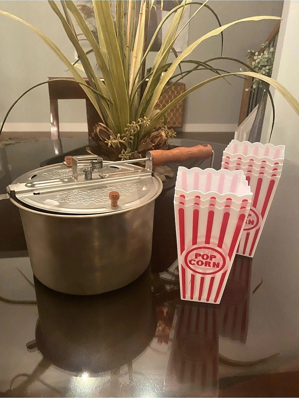 Wabash Valley Farms The Genuine Whirley-Pop Stovetop Popcorn Popper Popcorn